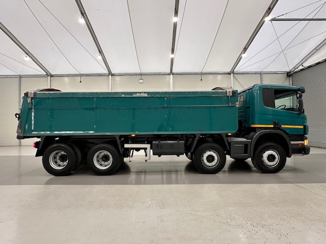 Scania P360 8×4 Rest Cab Tipper Manual