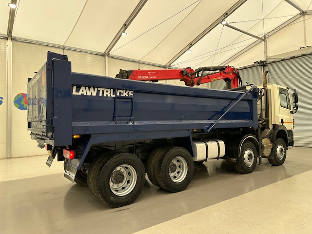 DAF CF85 410 8×4 Day Cab Steel Tipper Grab