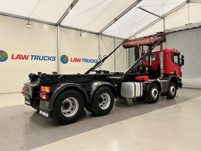 Scania P410 8×4 Day Cab Hookloader Manual