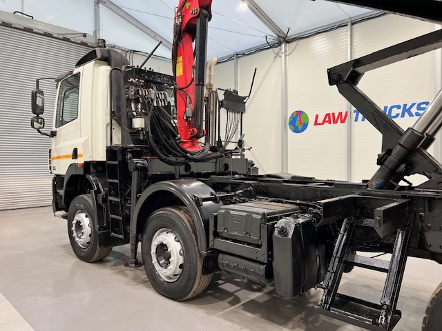DAF CF85 410 8×4 Day Cab Steel Tipper Grab