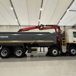 Volvo FM 370 8×4 Steel Tipper Grab - thumbnail