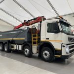 Volvo FM 370 8×4 Steel Tipper Grab - thumbnail