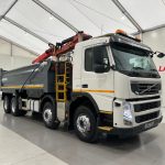 Volvo FM 370 8×4 Steel Tipper Grab - thumbnail