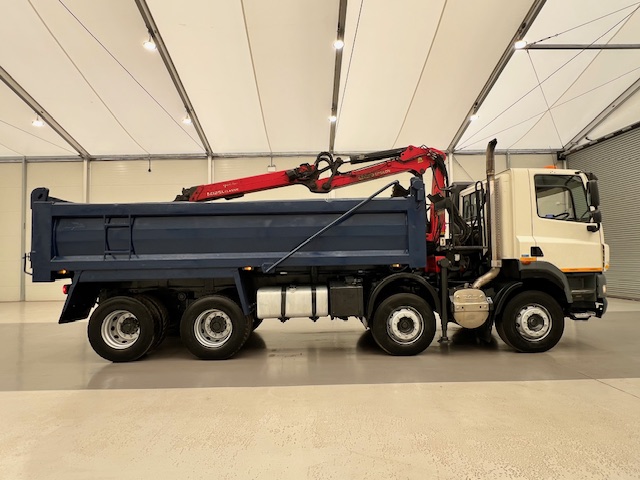 DAF CF85 410 8×4 Day Cab Steel Tipper Grab