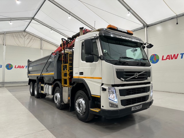 Volvo FM 370 8×4 Steel Tipper Grab