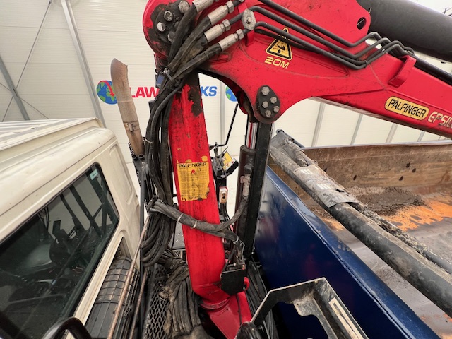 DAF CF85 410 8×4 Day Cab Steel Tipper Grab