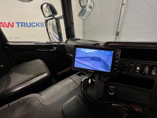 Scania P410 8×4 Rest Cab Tipper Manual
