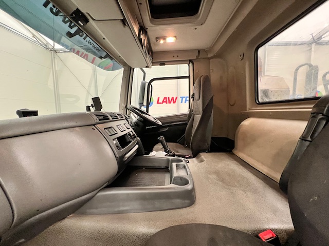 DAF CF 400 8×4 Day Cab Steel Tipper Grab