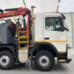 Volvo FM 370 8×4 Steel Tipper Grab - thumbnail