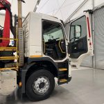 Volvo FM 370 8×4 Steel Tipper Grab - thumbnail