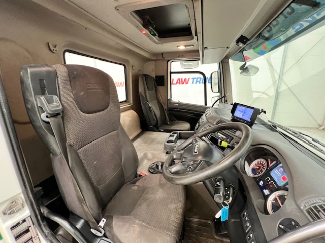 DAF CF 400 8×4 Day Cab Steel Tipper Grab