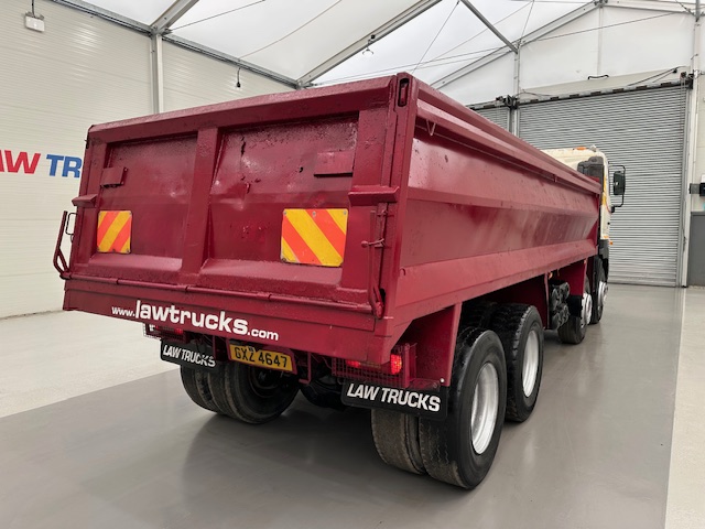 Hino 3241 700 8×4 Sleeper Cab Steel Tipper