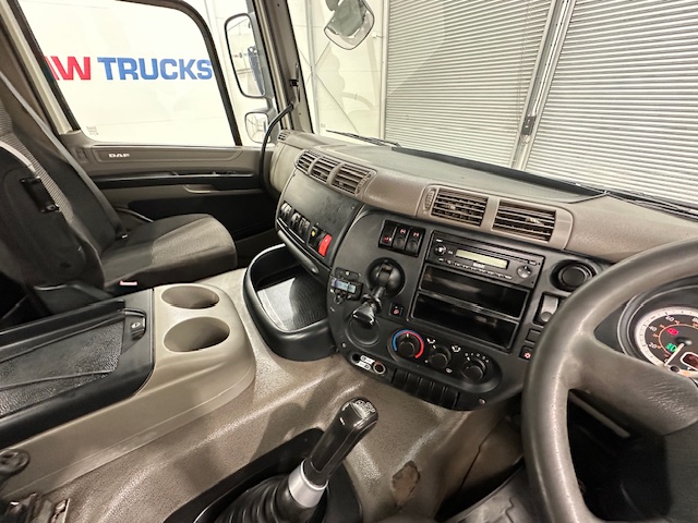 DAF CF85 410 8×4 Day Cab Steel Tipper Grab