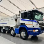 Scania P410 8×4 Rest Cab Tipper Manual - thumbnail