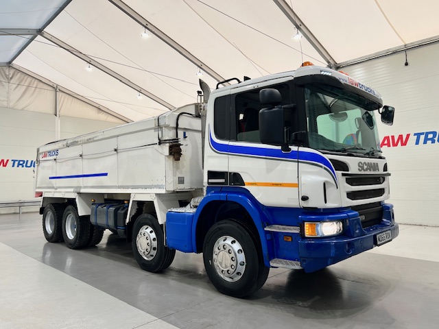 Scania P410 8×4 Rest Cab Tipper Manual