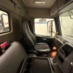 Volvo FM 370 8×4 Steel Tipper Grab - thumbnail
