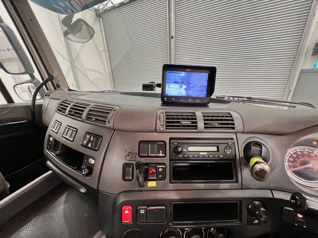 DAF CF 400 8×4 Day Cab Steel Tipper Grab