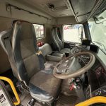 Volvo FM 370 8×4 Steel Tipper Grab - thumbnail