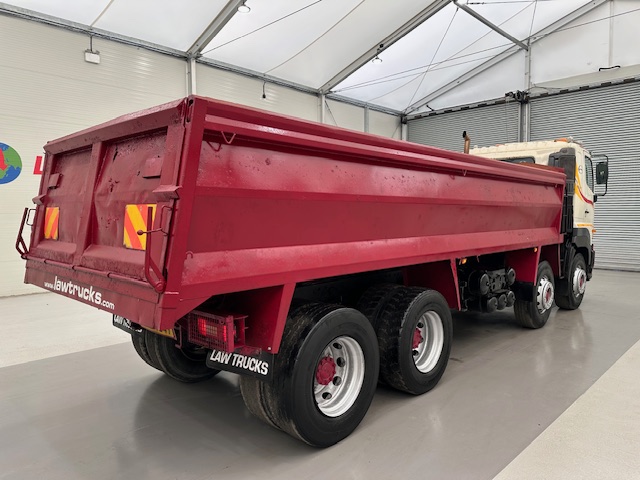 Hino 3241 700 8×4 Sleeper Cab Steel Tipper