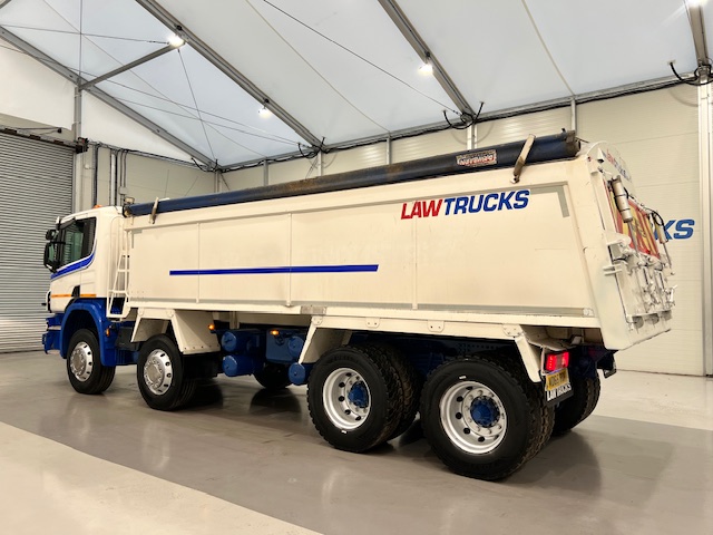 Scania P410 8×4 Rest Cab Tipper Manual