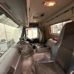 Volvo FM 370 8×4 Steel Tipper Grab - thumbnail
