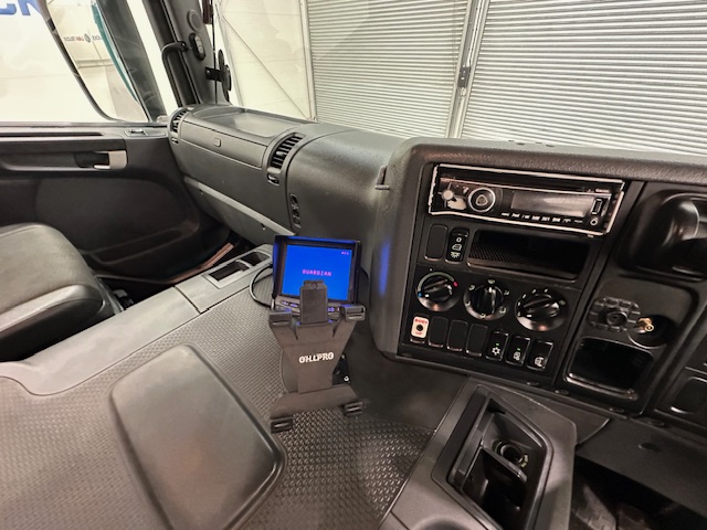 Scania P360 8×4 Rest Cab Tipper Manual