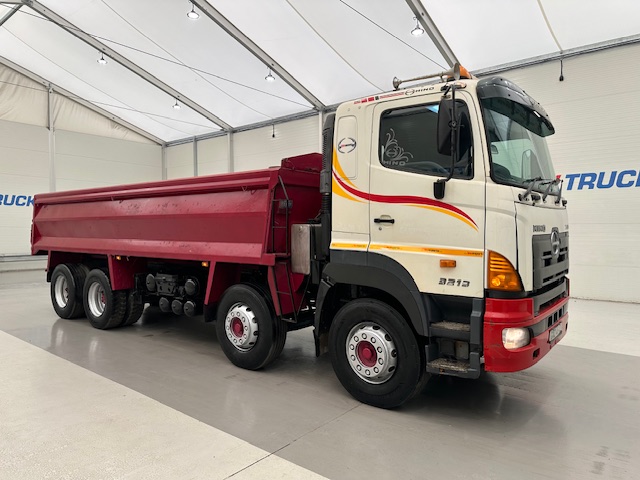 Hino 3241 700 8×4 Sleeper Cab Steel Tipper