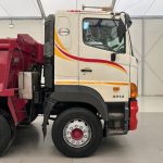 Hino 3241 700 8×4 Sleeper Cab Steel Tipper - thumbnail