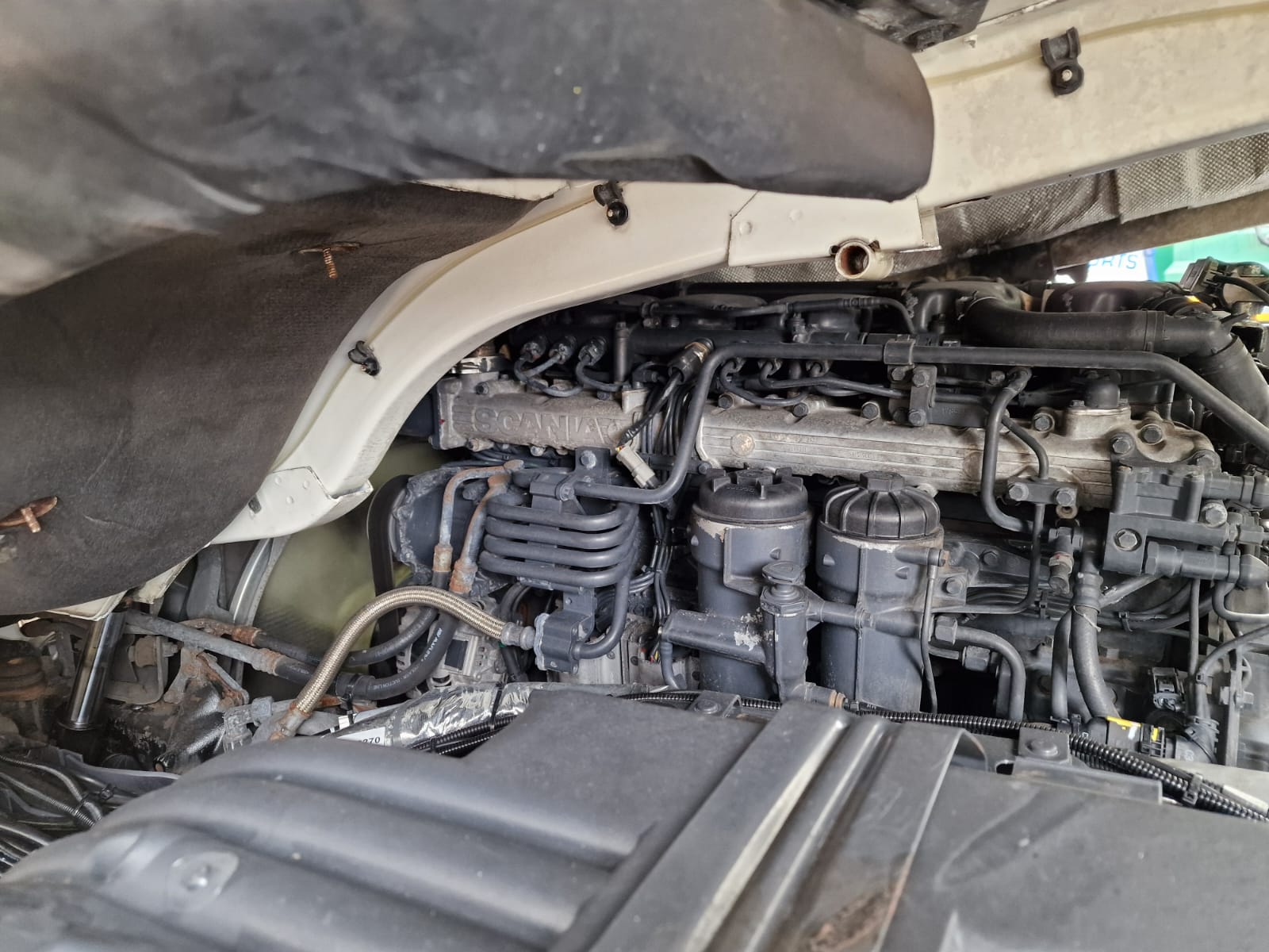 Scania P250 4×2 Sleeper Cab Box Van Manual