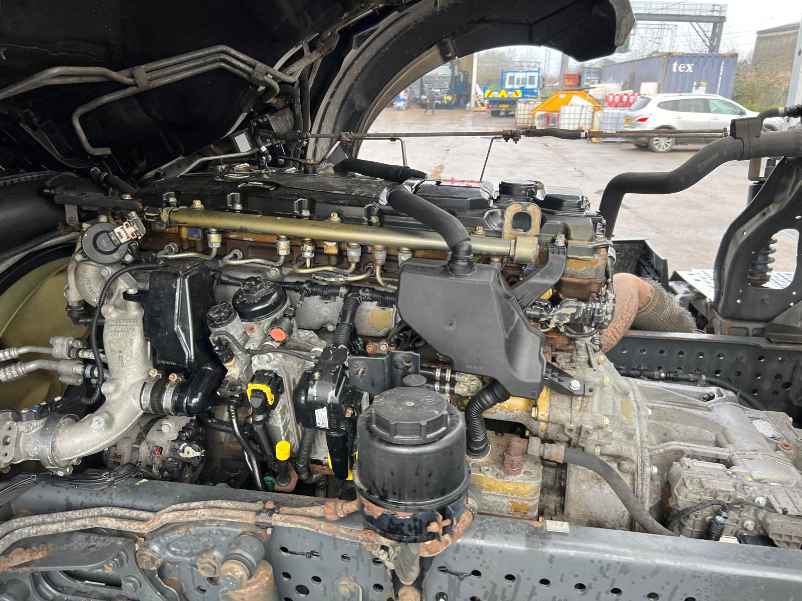 Mercedes Actros 1824 4×2 Sleeper Cab Box Van