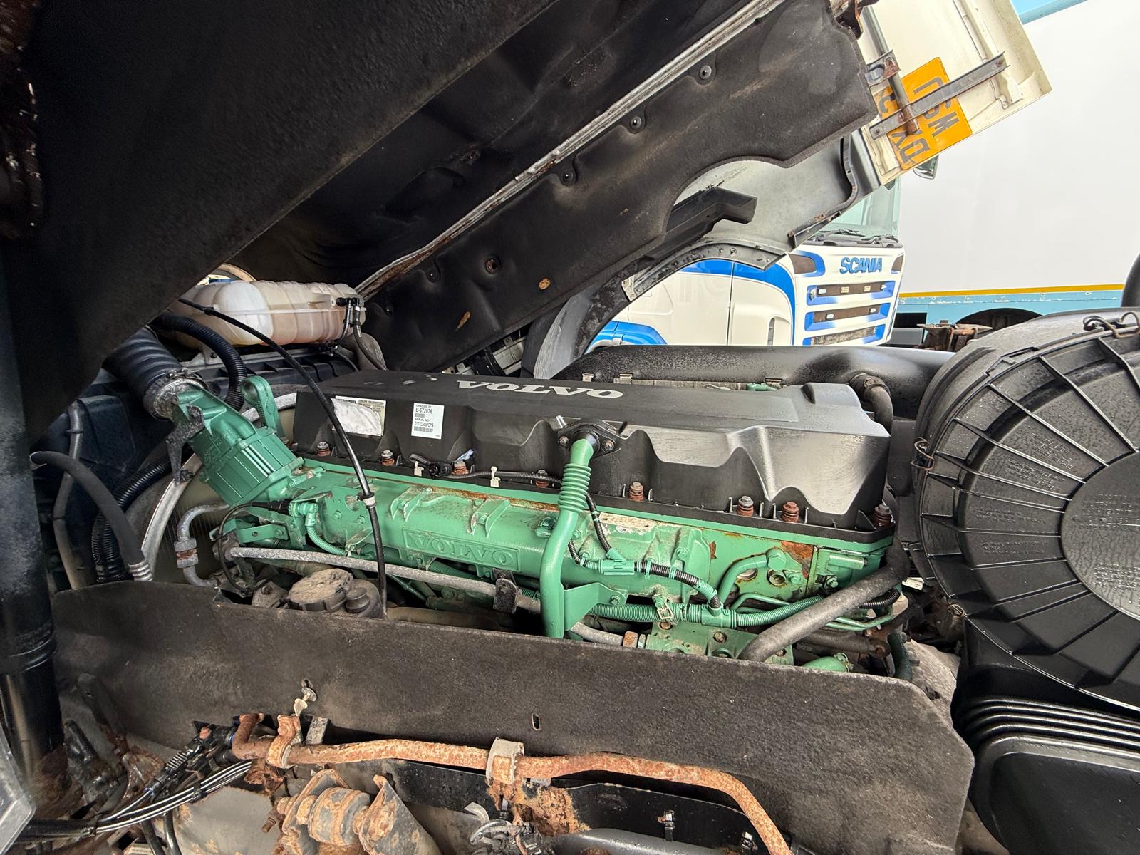 Volvo FH 500 Euro 5 6×2 Midlift Tractor Unit