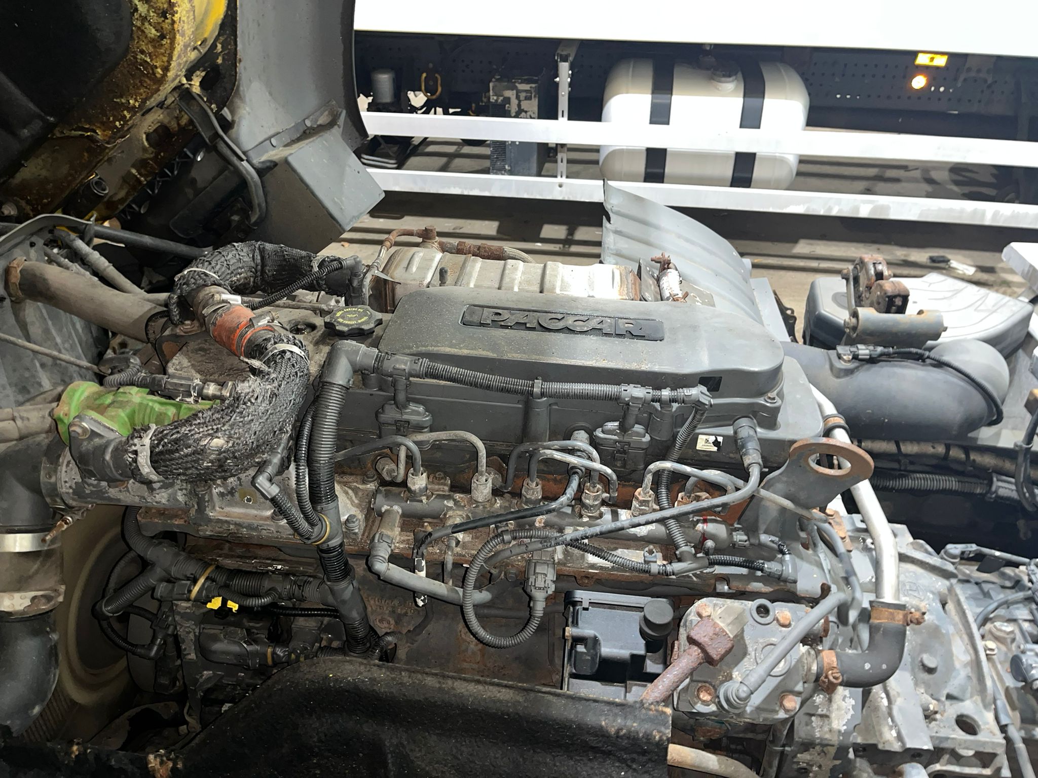 DAF LF 250 4×2 Rest Cab Tractor Unit