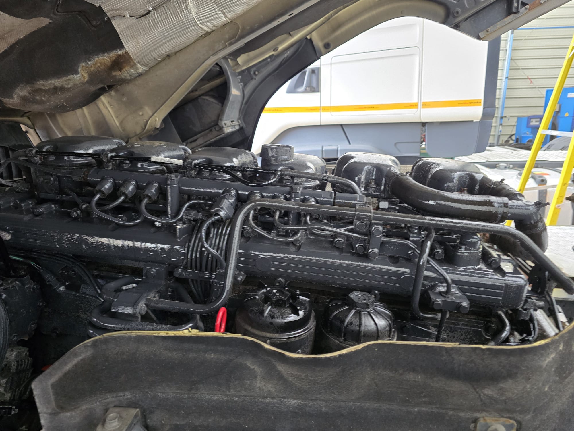 Scania R450 6×2 Midlift Highline Tractor Unit