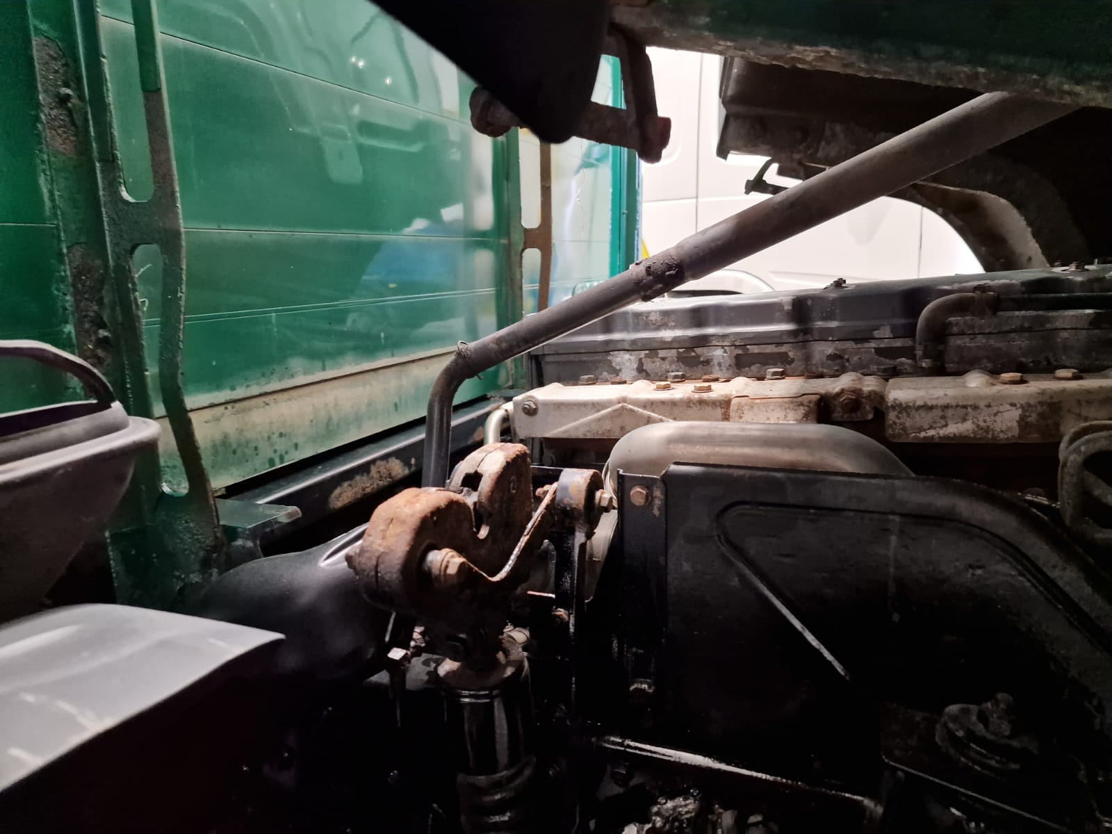DAF LF55 220 Day Cab Dropside Crane