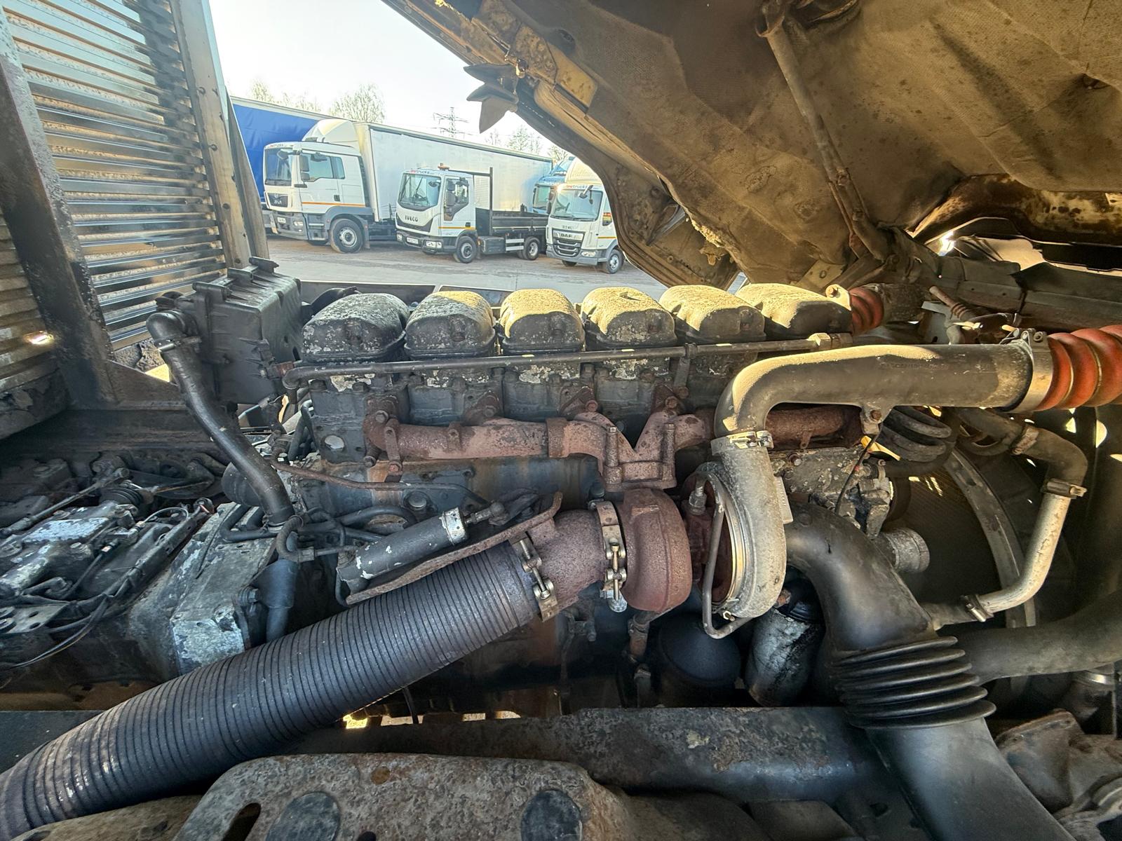 Scania 124 470 6×2 10 Tyre Sleeper Cab Flatbed