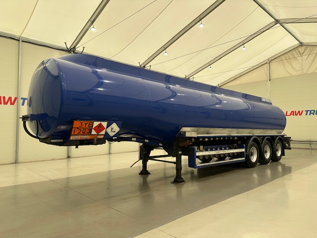 Cobo 41000 Litre Tri Axle Fuel Tanker Trailer