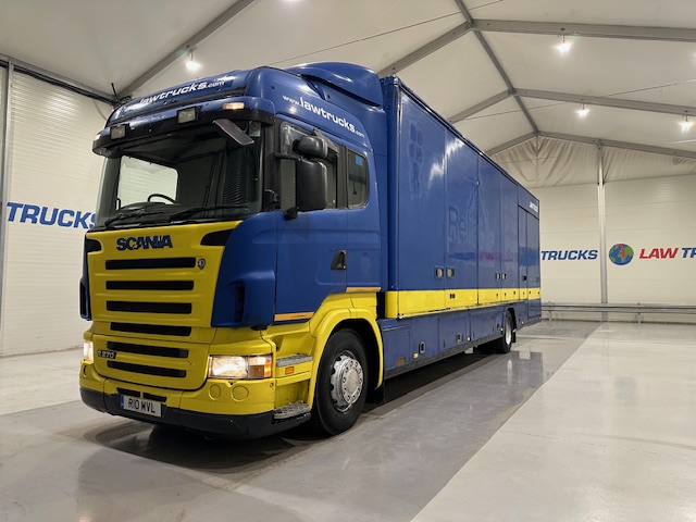 Scania R270 4×2 Sleeper Cab Box Van Manual