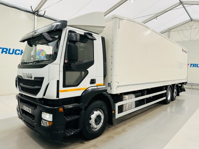 Iveco Stralis 310 Euro 6 6×2 Box Van