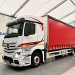 Mercedes Actros 1824 4×2 Sleeper Cab Curtainsider - thumbnail