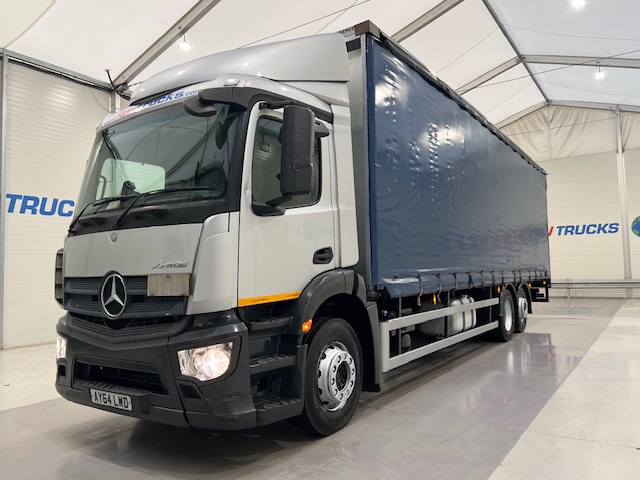 Mercedes Actros 2530 6×2 Day Cab Curtainsider