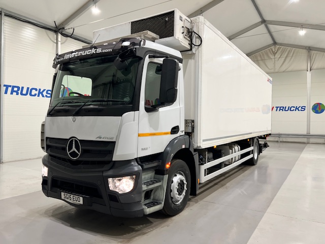 Mercedes Antos 1827 Day Cab Fridge Box