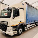 DAF CF 220 4×2 Sleeper Cab Curtainsider - thumbnail