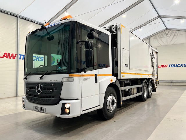 Mercedes Econic 2630 6×2 Refuse Bin Lorry