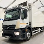 Mercedes Antos 1827 Day Cab Fridge Box - thumbnail