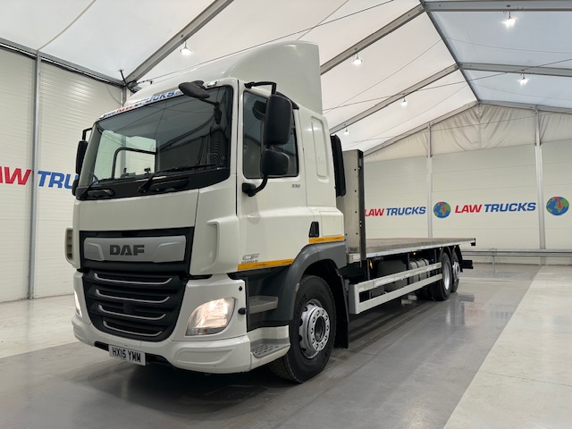 DAF CF 330 6×2 Rear Lift Sleeper Cab Flatbed