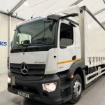 Mercedes Actros 1824 Day Cab Curtainsider - thumbnail