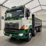 Hino 3241 700 8×4 Sleeper Cab Steel Tipper - thumbnail