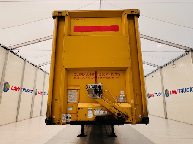 Don Bur Tri Axle Curtainsider Trailer