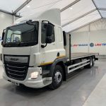 DAF CF 330 6×2 Rear Lift Sleeper Cab Flatbed - thumbnail