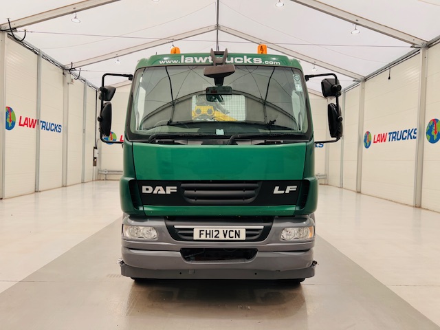 DAF LF55 220 Day Cab Dropside Brick Grab